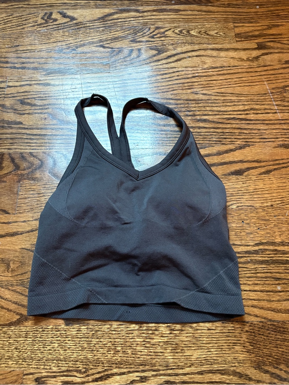 Get Low Cross-Back Training Tank Top
Light Support, B/C Cup